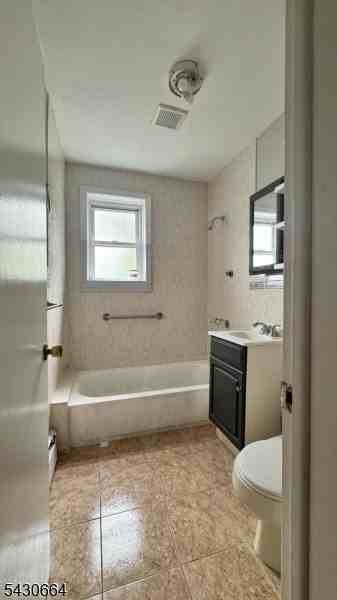 270 10th St #1 - Photo 6 of 16