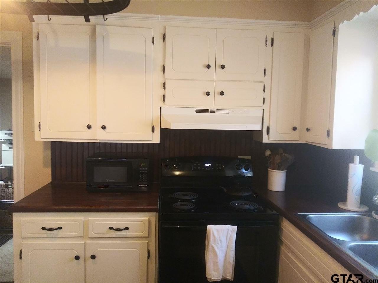 539 Williams Ct - Photo 6 of 20