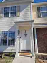 204 Woodlake Ct - Photo 1 of 1