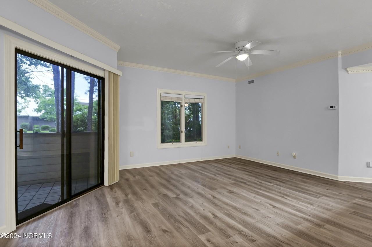 115 Longstreet Dr #101 - Photo 4 of 23