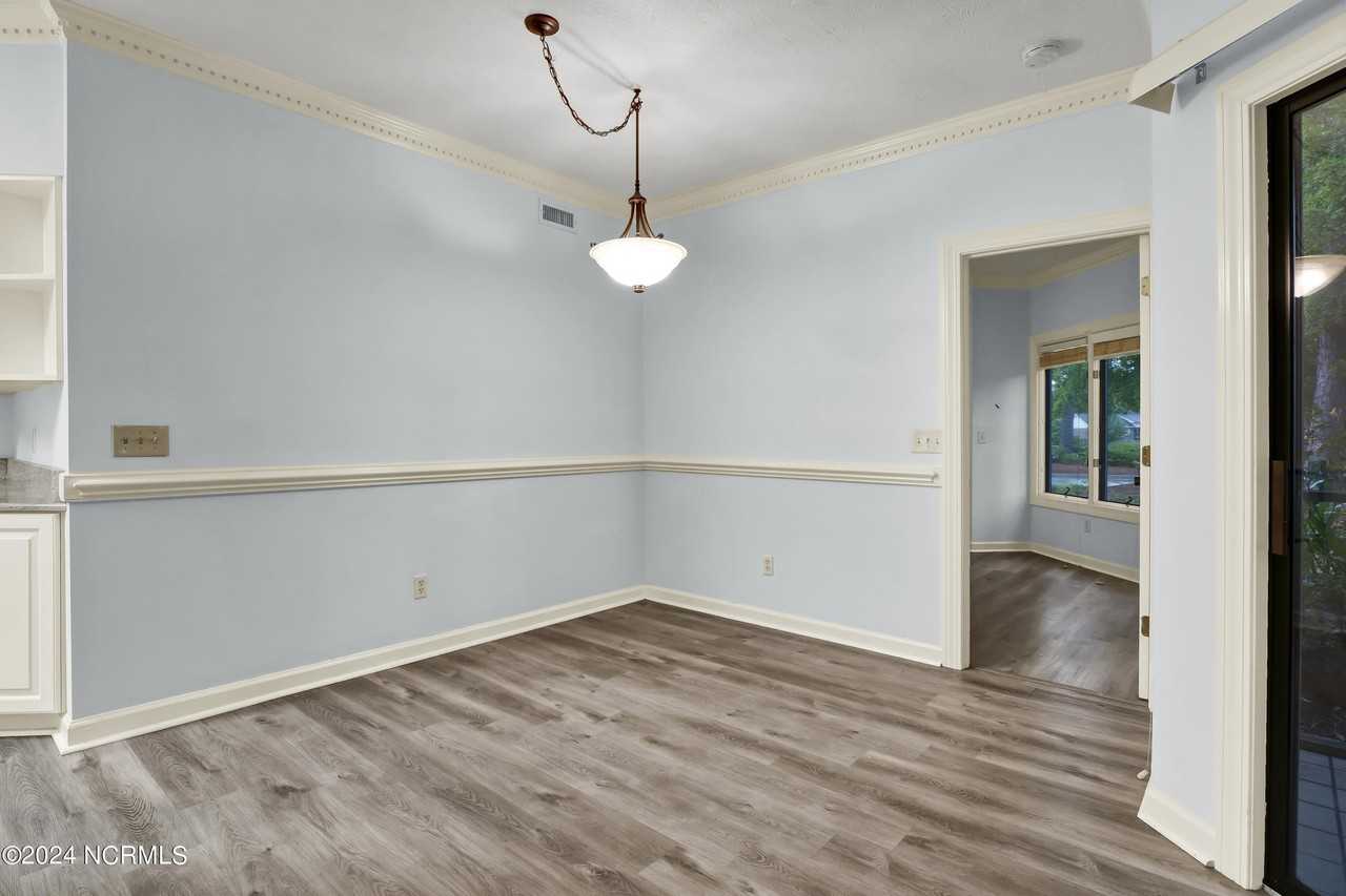 115 Longstreet Dr #101 - Photo 6 of 23