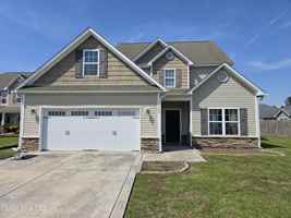 featured image of 702 Appling Ct