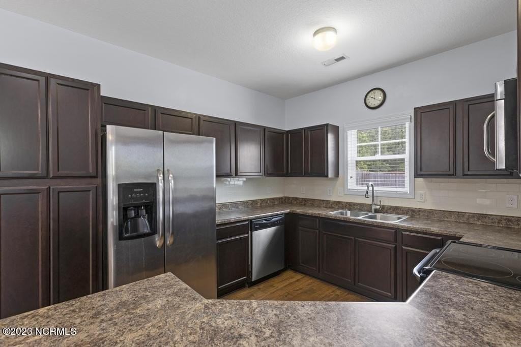 300 Frisco Way - Photo 6 of 29