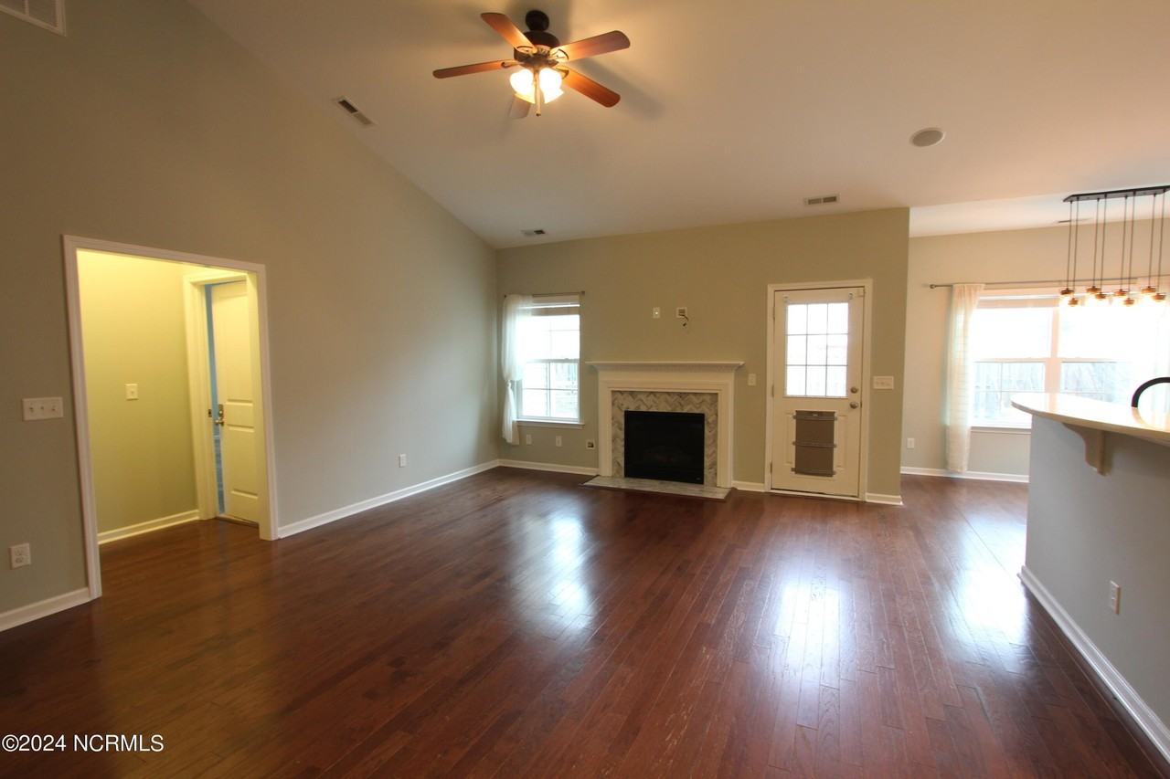 108 Porch Swing Way - Photo 6 of 31