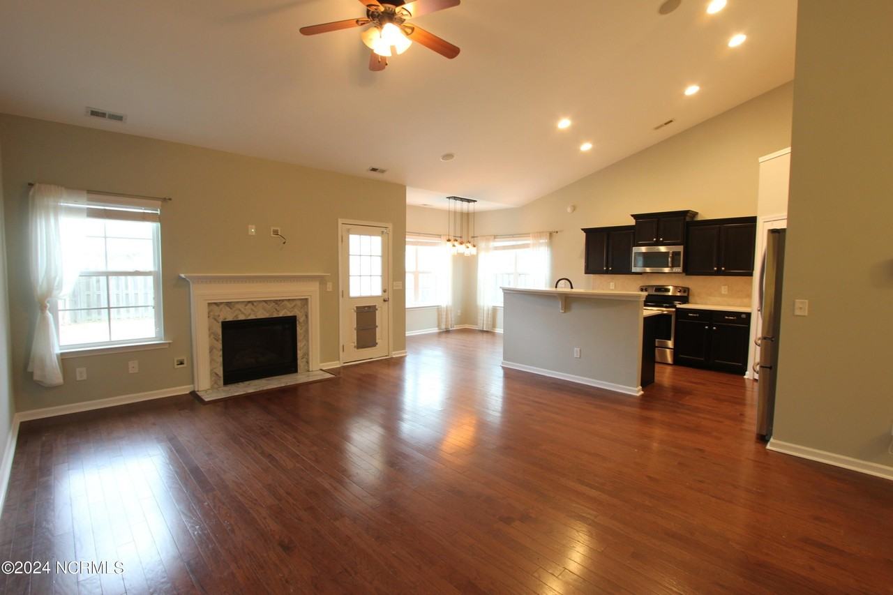 108 Porch Swing Way - Photo 7 of 31