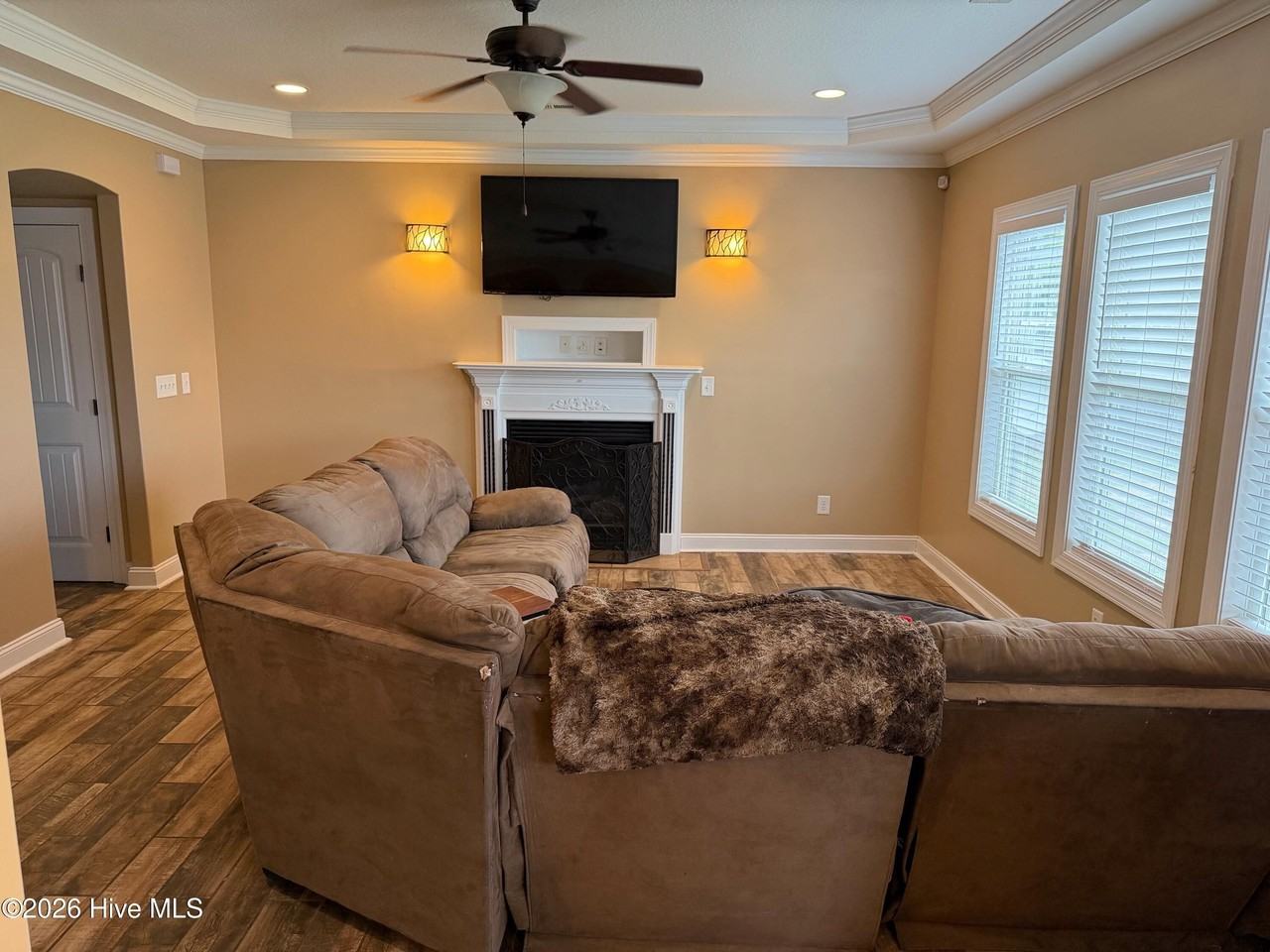 124 Landover Dr - Photo 6 of 46