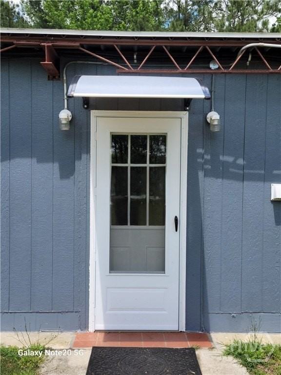 652 Ralph Rahn Rd - Photo 3 of 19