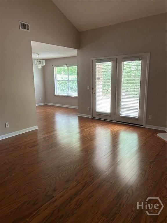 114 Chapel Dr - Photo 4 of 28