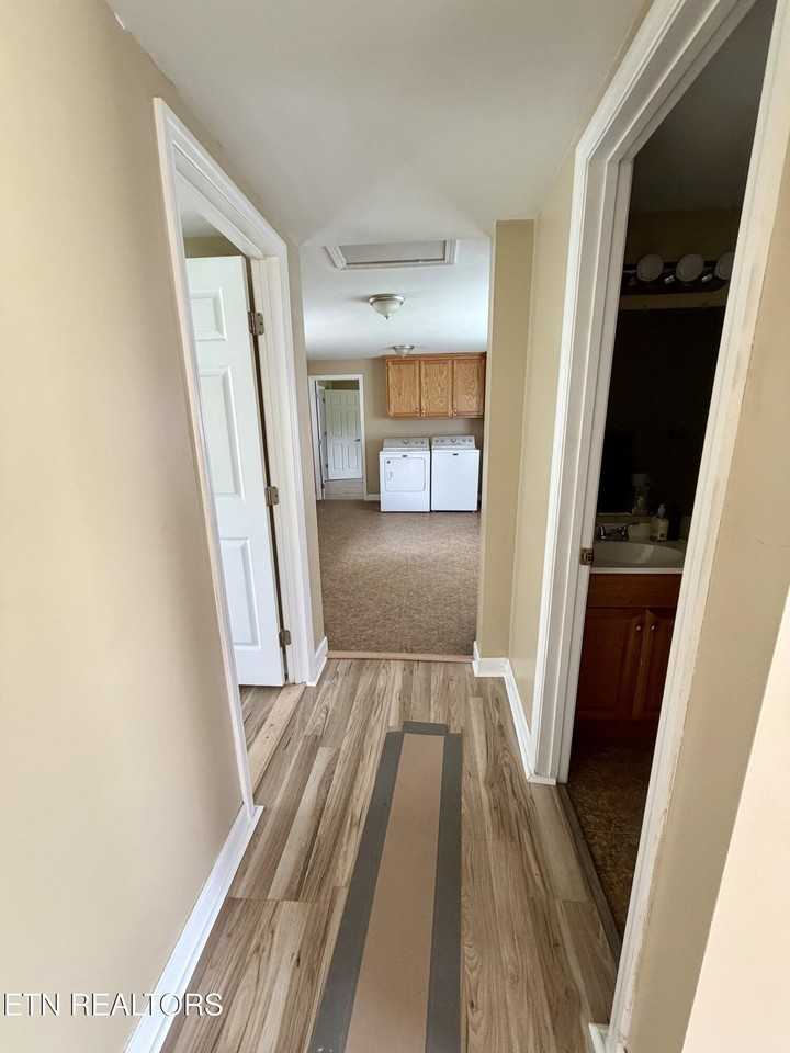 1414 Daresa Ln - Photo 7 of 13