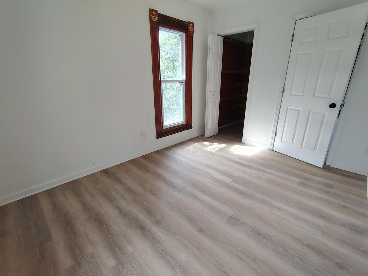 1209 6th Avenue #2 - Photo 3 of 8