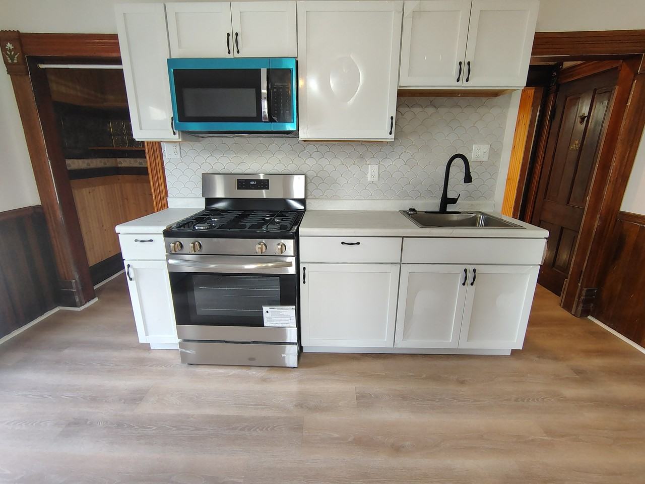 1209 6th Avenue #2 - Photo 5 of 8