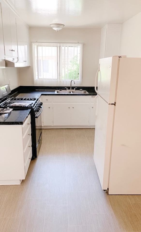 Serra Bella Apartments - Photo 3 of 8