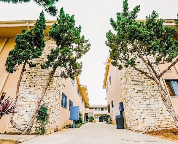 Serra Bella Apartments - Photo 6 of 8