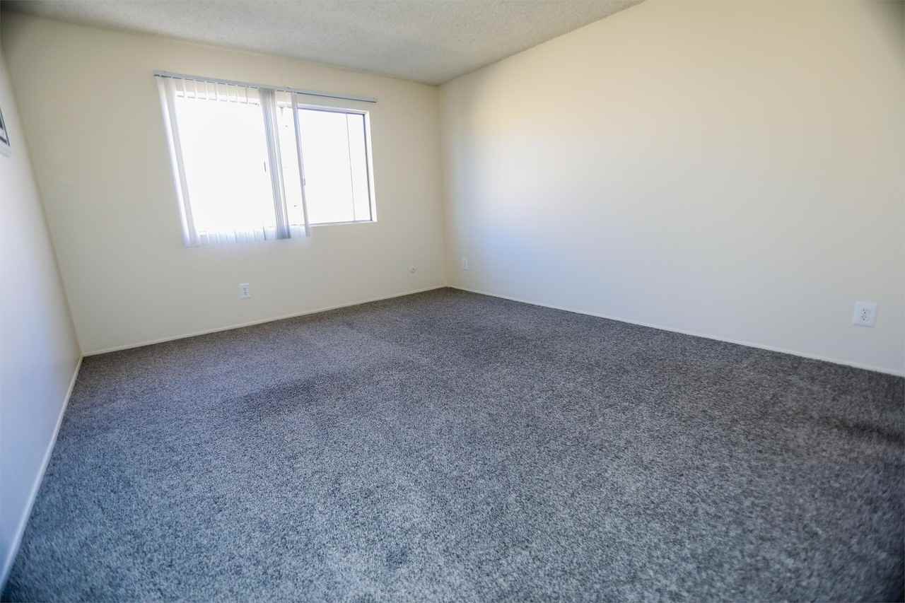 Balboa Fountains Apartments - Photo 5 of 24