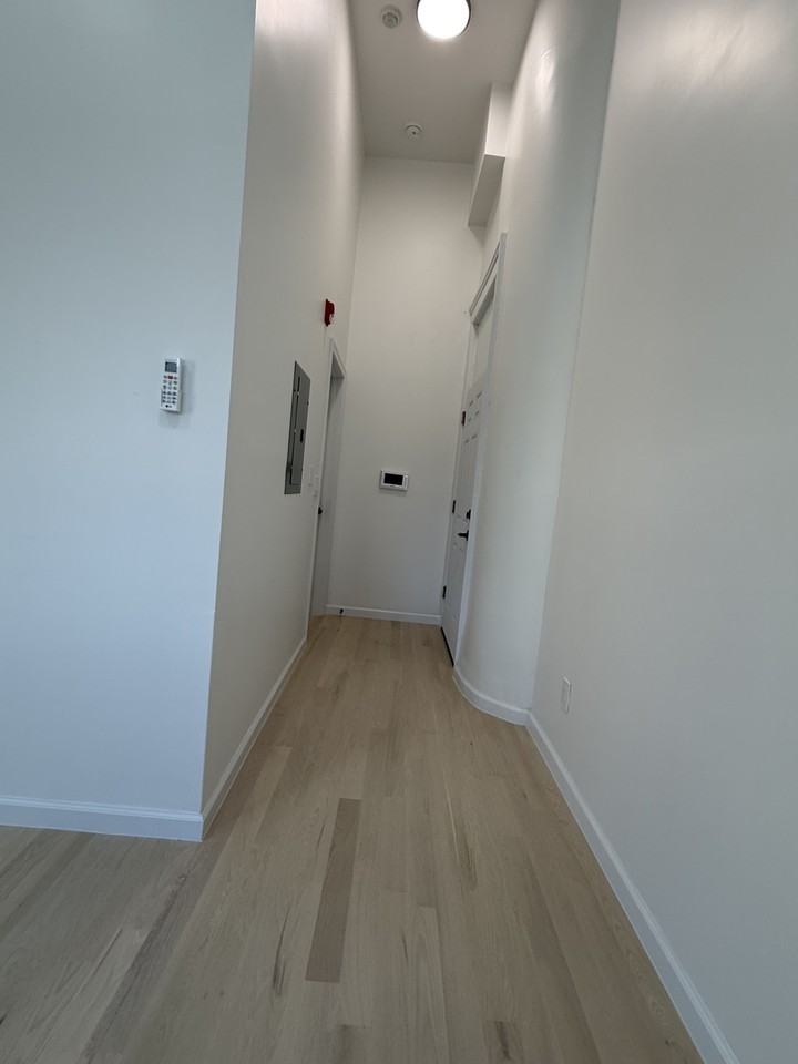 59-61 Broadway - 1 #1 - Photo 5 of 12