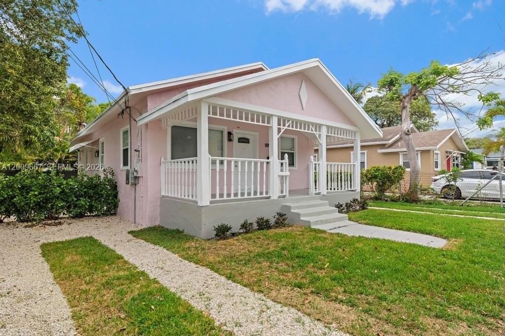 3759 Florida Ave - Photo 2 of 36