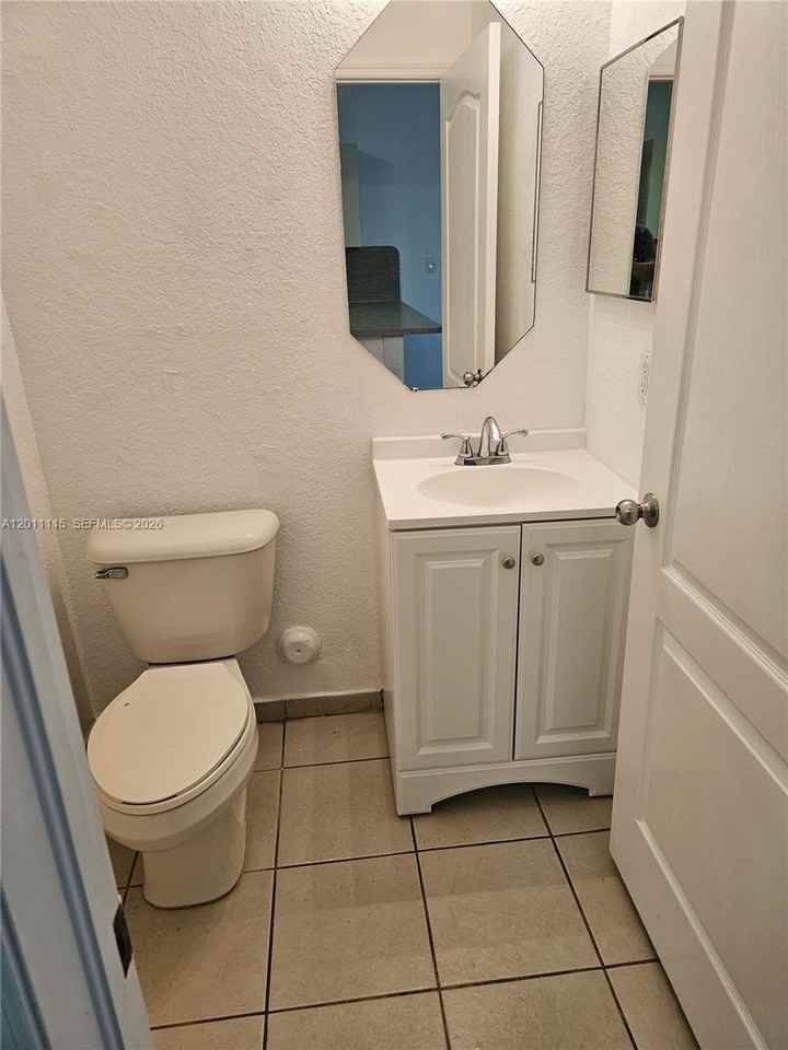 8518 Sw 214th Way #8518 - Photo 4 of 7