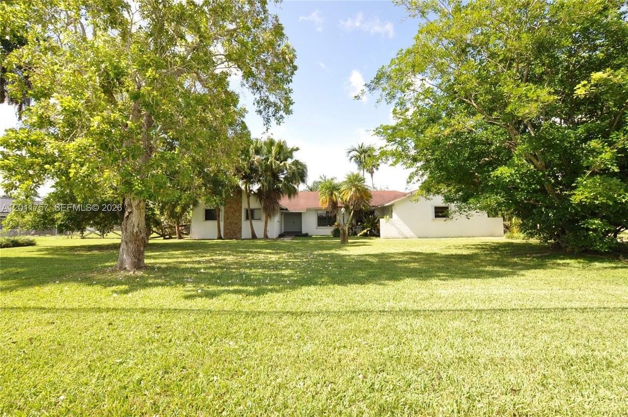 16760 Sw 280th St - Photo 2 of 44
