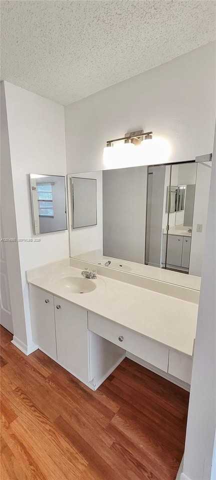1300 Sw 130th Ave #201F - Photo 6 of 13