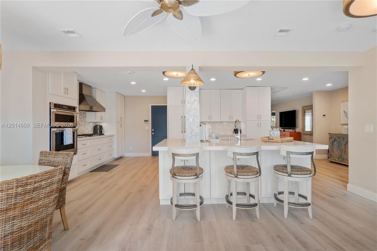 1240 Pierce St #1240 - Photo 6 of 24