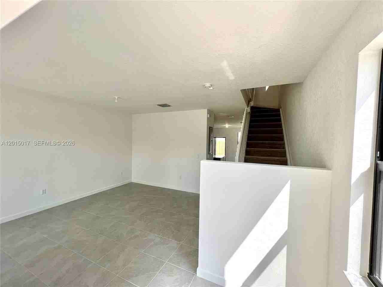 23255 Sw 129th Path #23255 - Photo 3 of 26