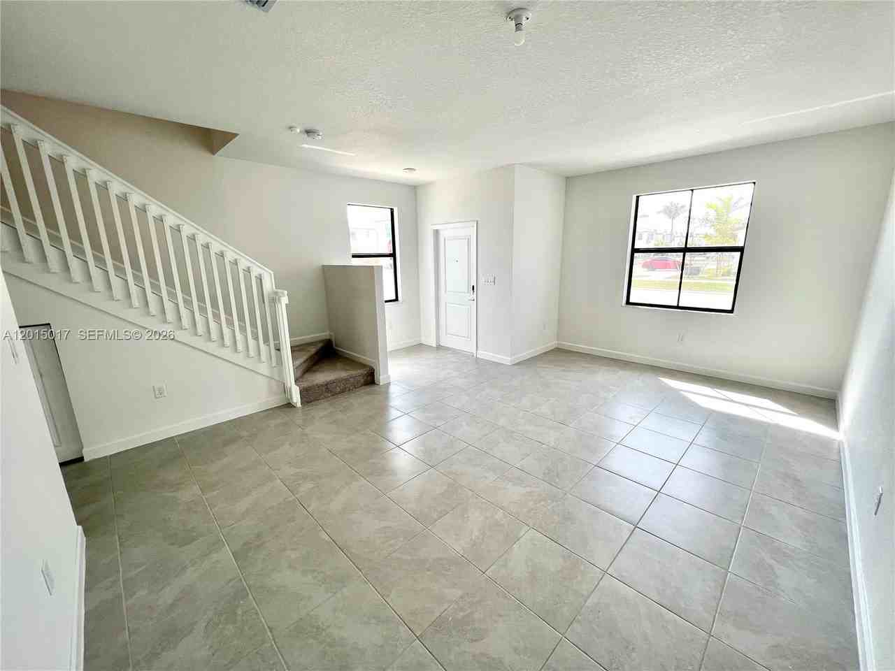 23255 Sw 129th Path #23255 - Photo 5 of 26