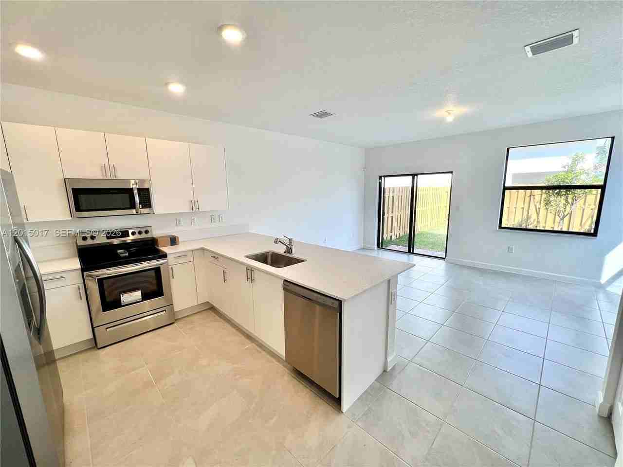 23255 Sw 129th Path #23255 - Photo 6 of 26