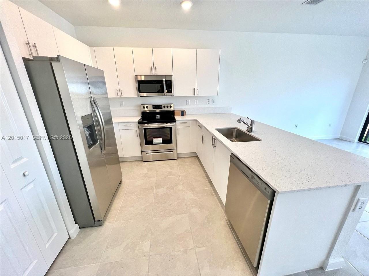 23255 Sw 129th Path #23255 - Photo 7 of 26