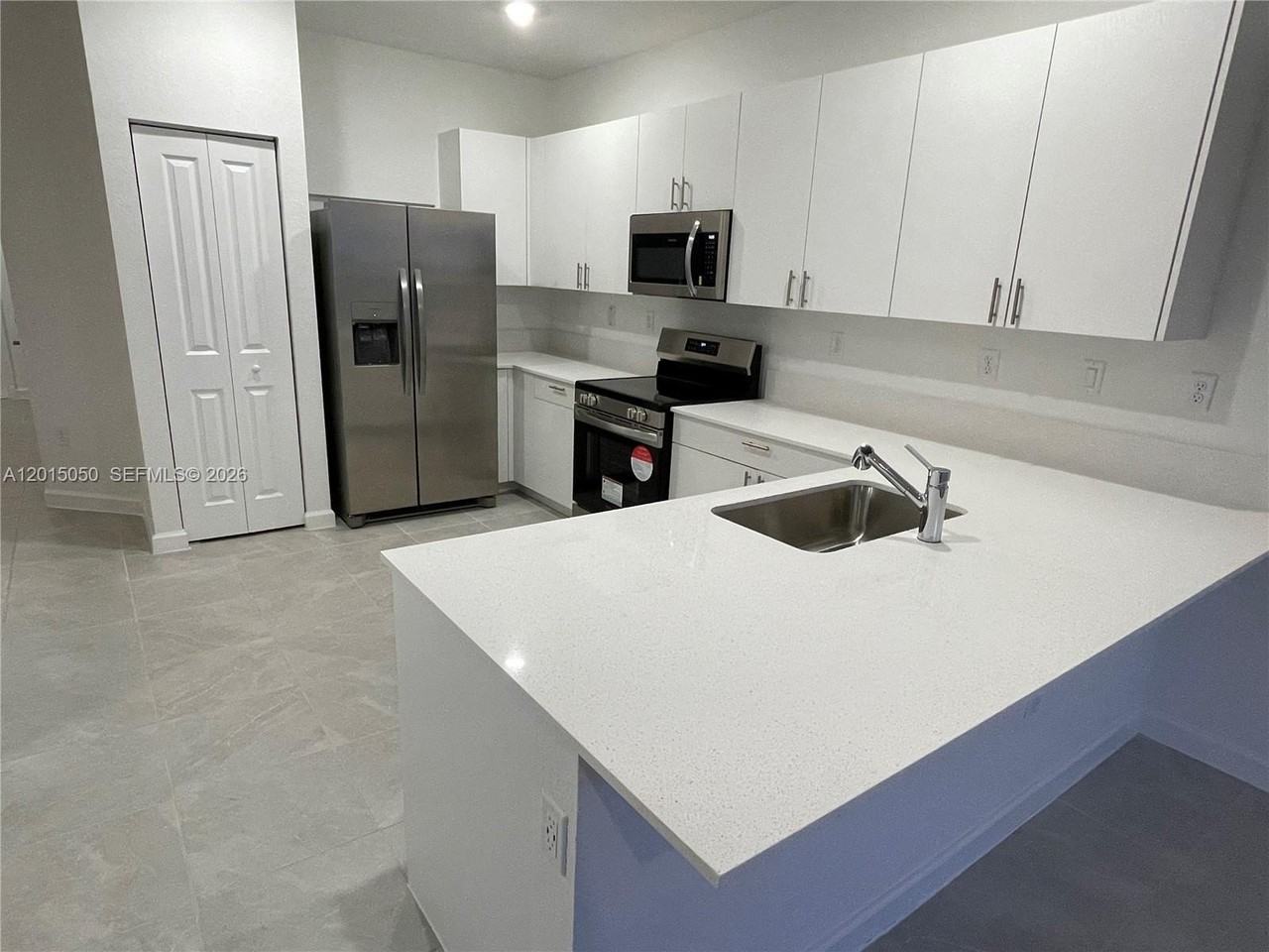 23047 Sw 131st Ave #23047 - Photo 4 of 21