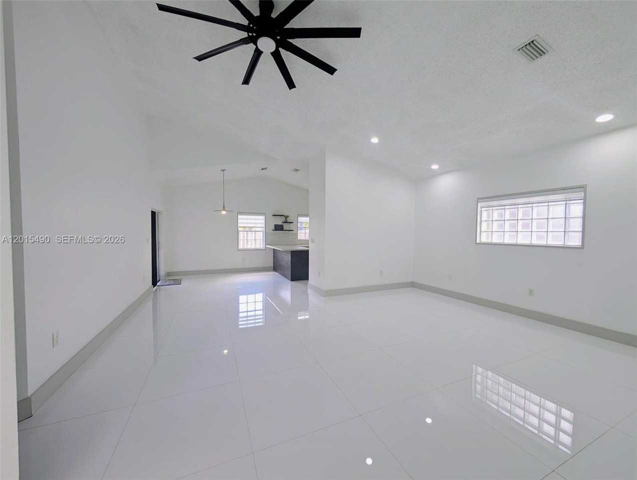 15356 Sw 42nd Ln - Photo 2 of 26