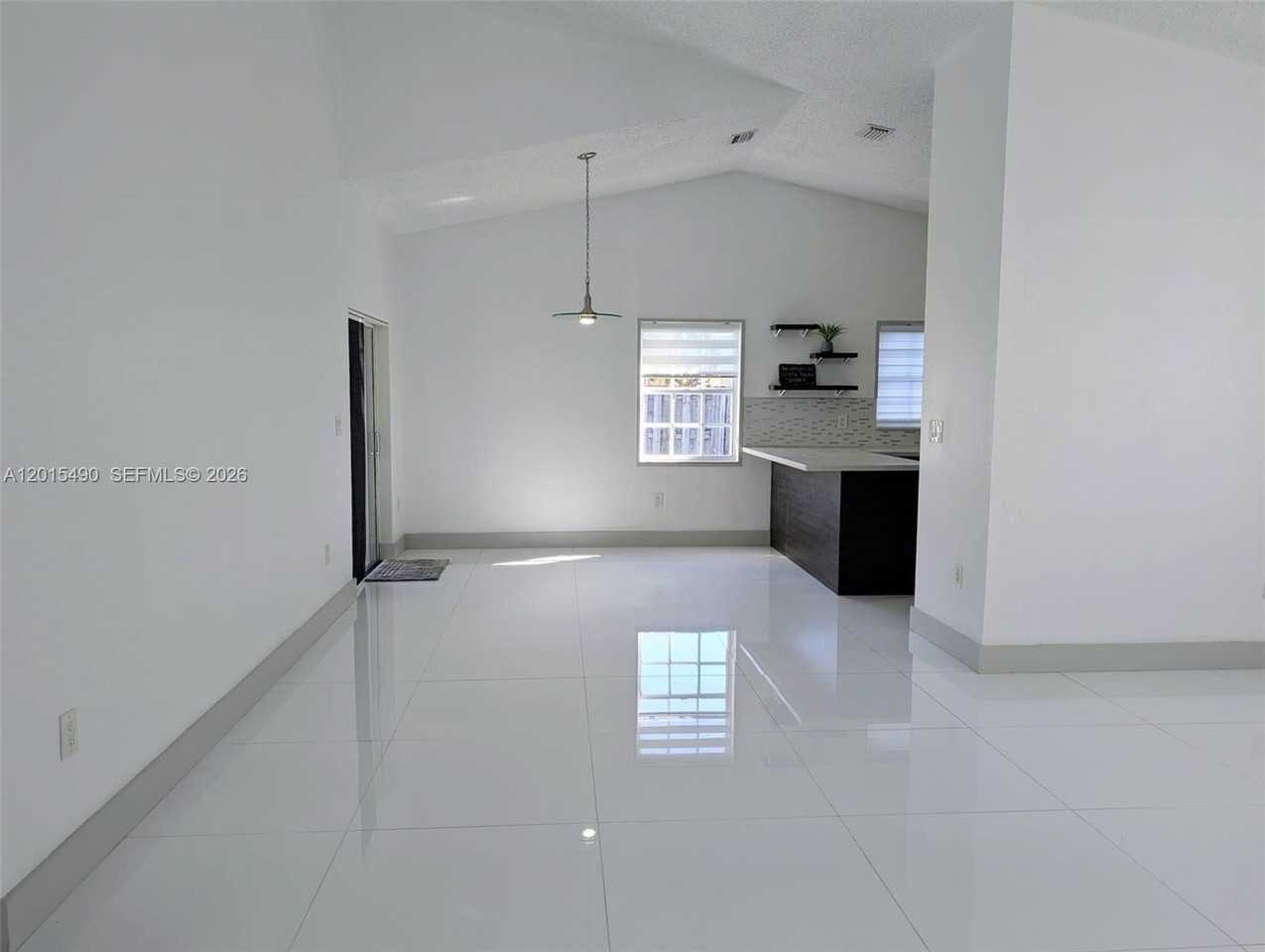 15356 Sw 42nd Ln - Photo 3 of 26