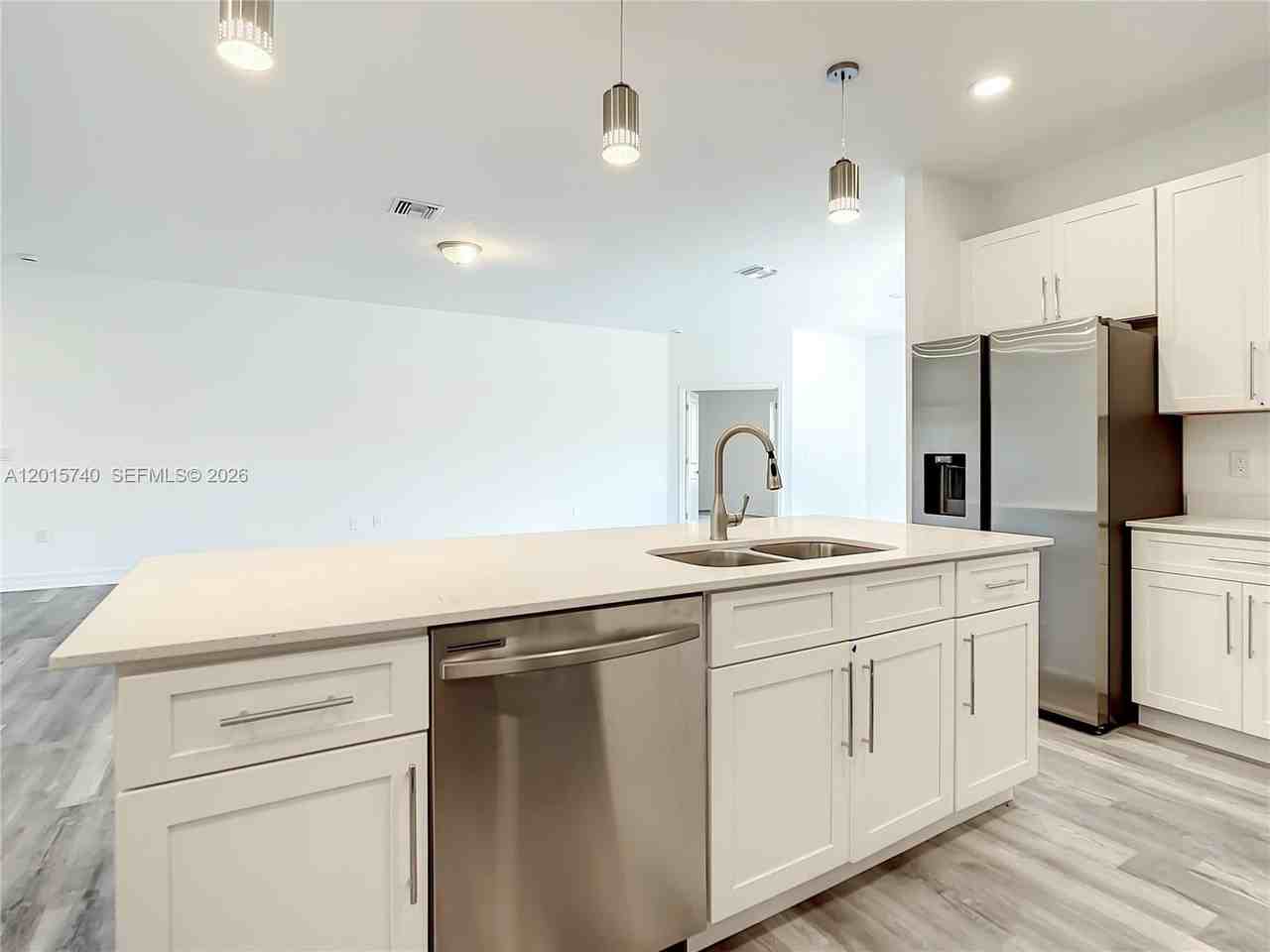 14210 Luxo Ave #0 - Photo 2 of 17