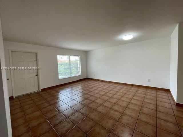 10112 Sw 20th St - Photo 3 of 10