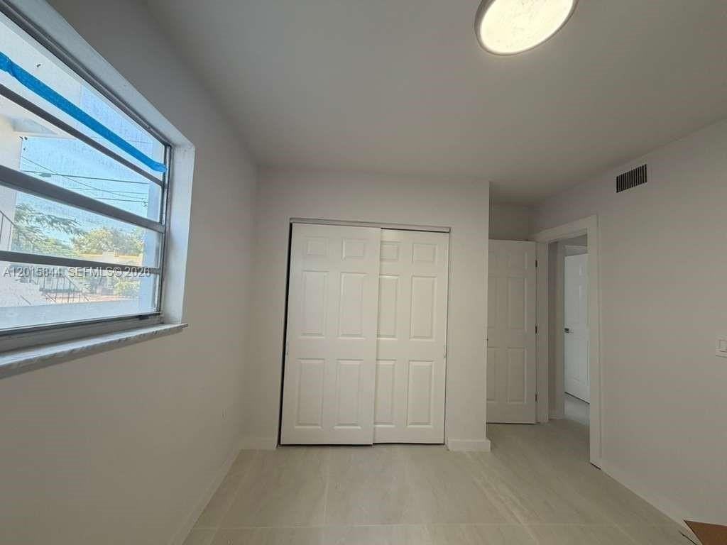 1461 Sw 7th St #1 - Photo 2 of 11