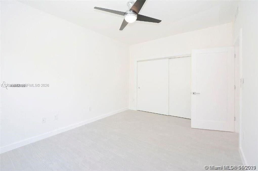 620 Michigan Ave #7 - Photo 3 of 5