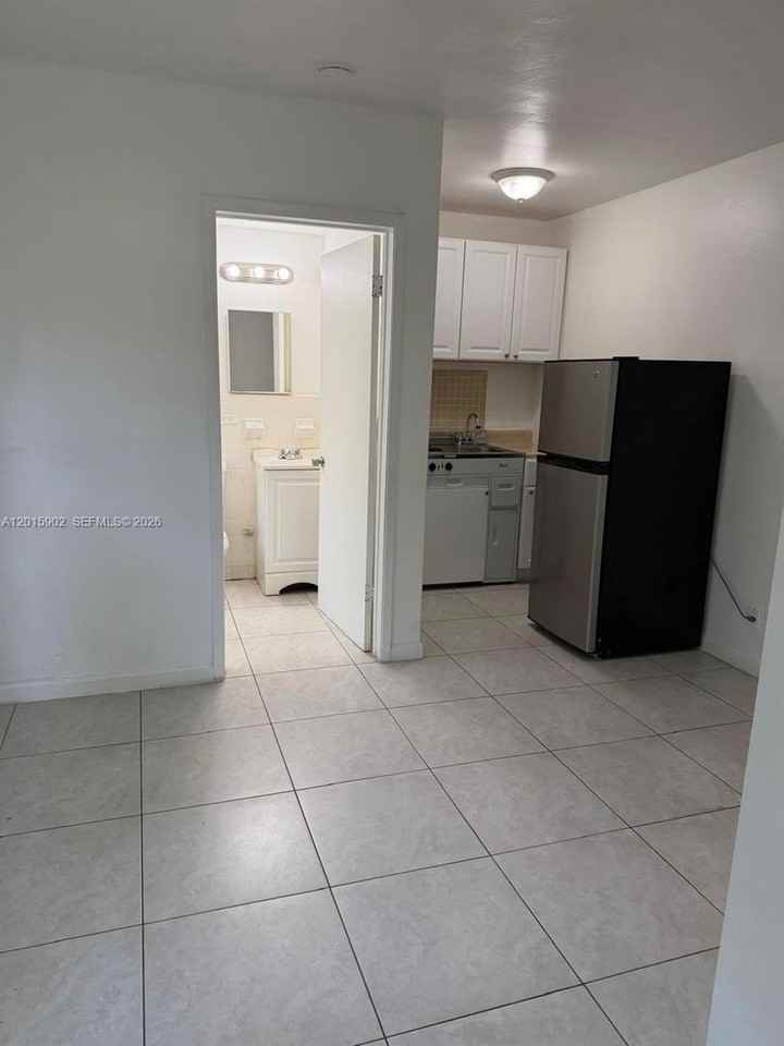 3031 Ne 21st Ter #7