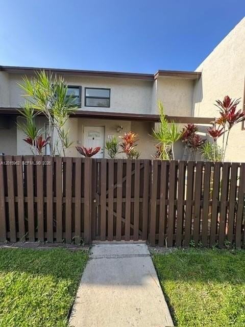 10296 Nw 9th Street Cir #202
