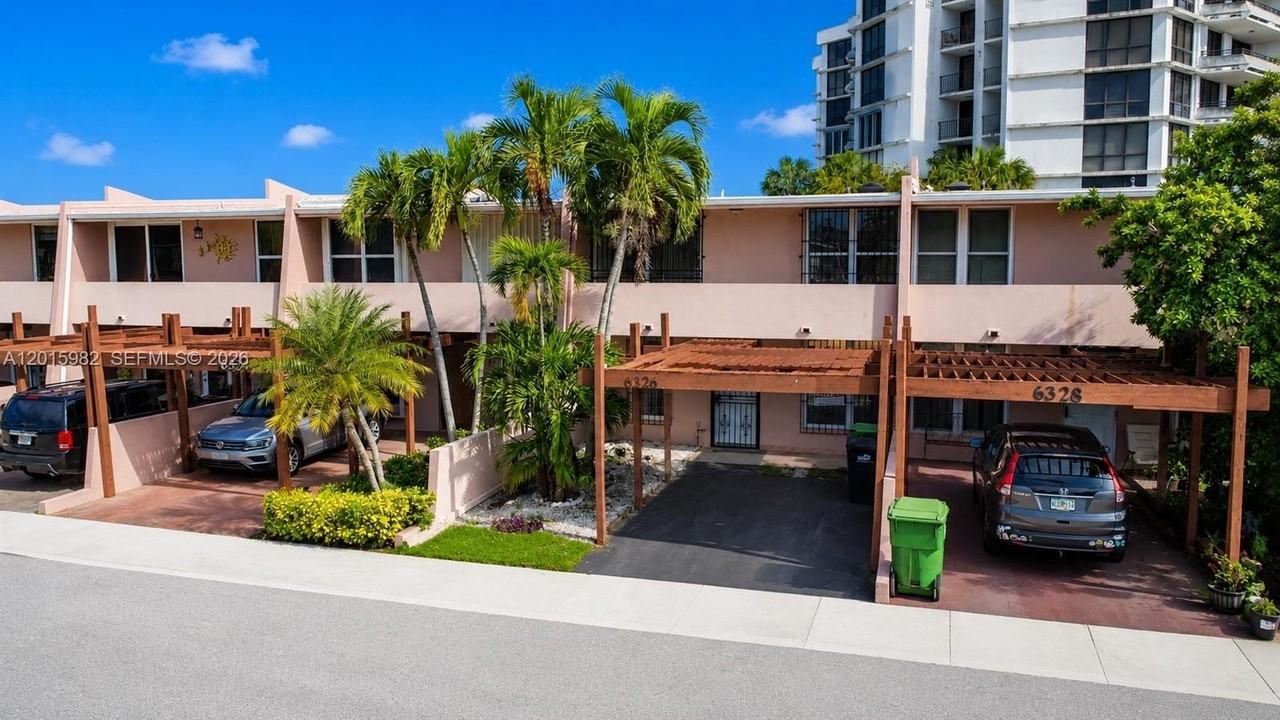 6326 Sw 139th Ct #6326 - Photo 3 of 30