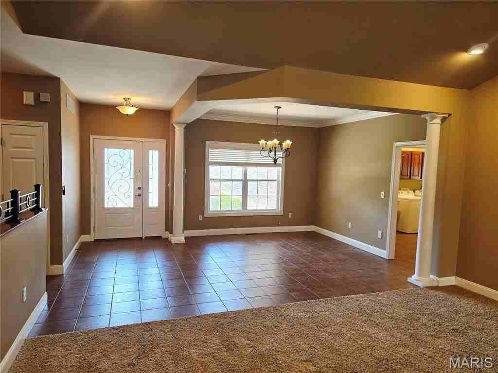 1410 Gambier Terrace Ct - Photo 4 of 28