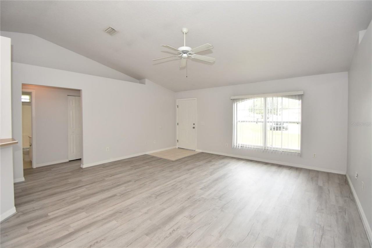 6 Rosedale Pl - Photo 3 of 27