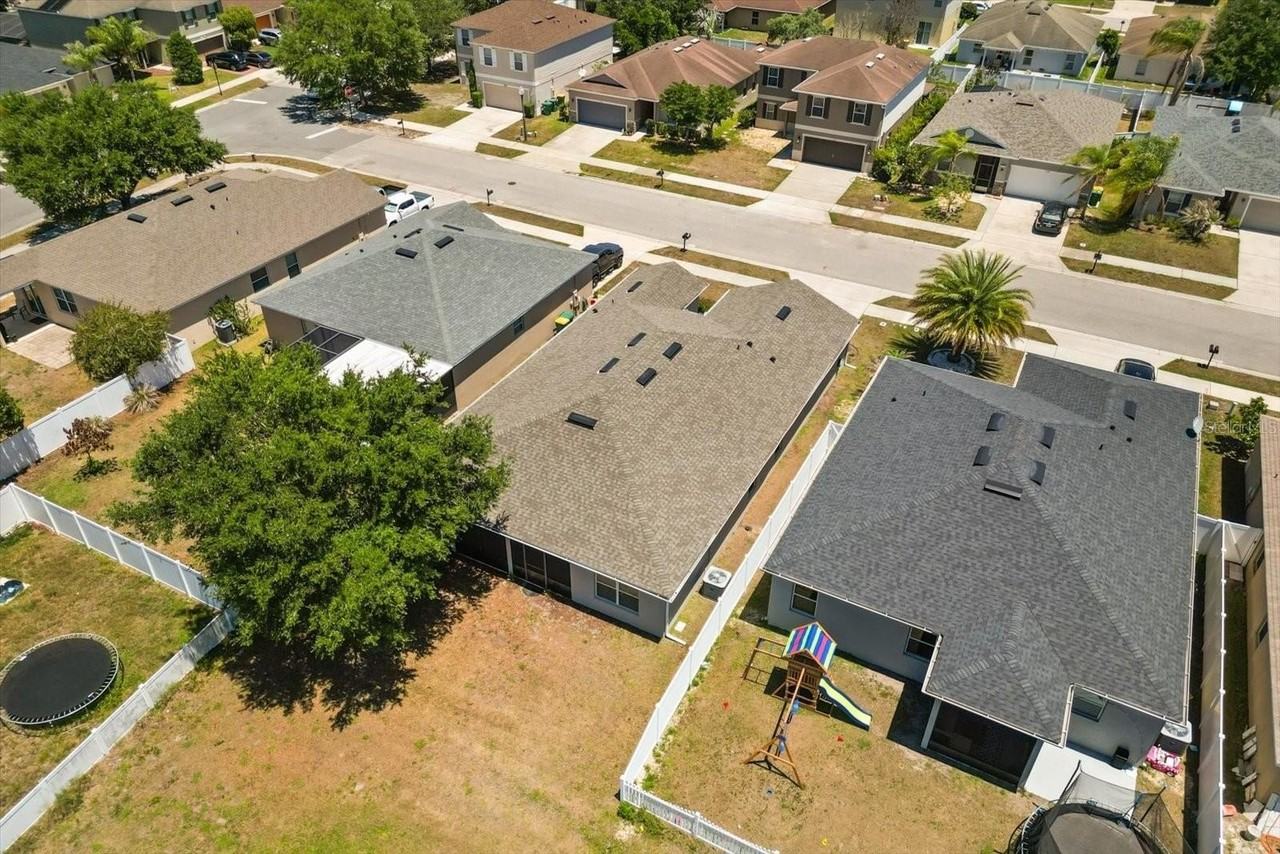5109 Ballark St - Photo 3 of 36