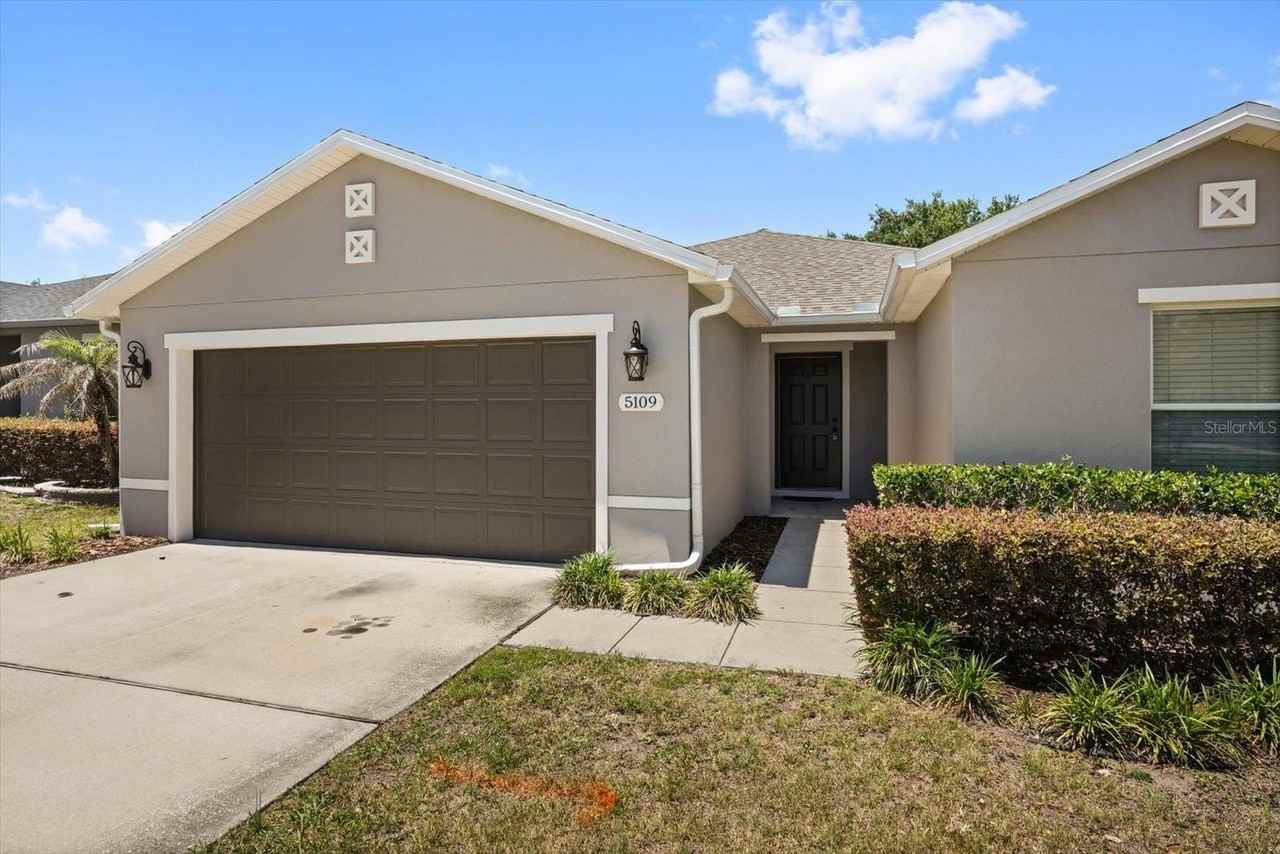 5109 Ballark St - Photo 5 of 36