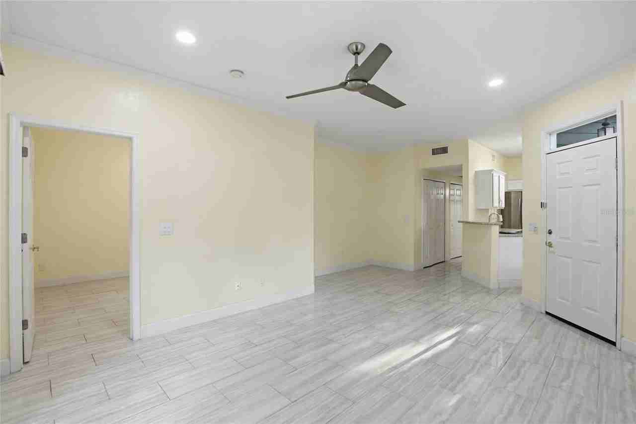 510 Nw 50th Blvd #510 - Photo 7 of 29