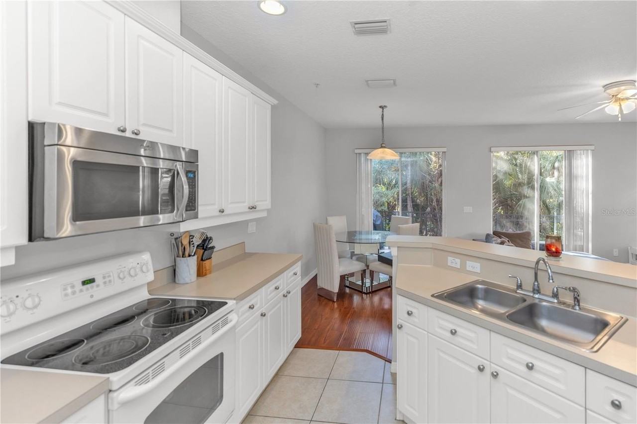 540 Pinebranch Cir - Photo 7 of 27