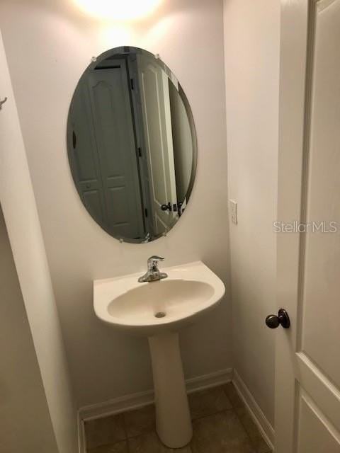5513 Somersby Rd - Photo 7 of 39