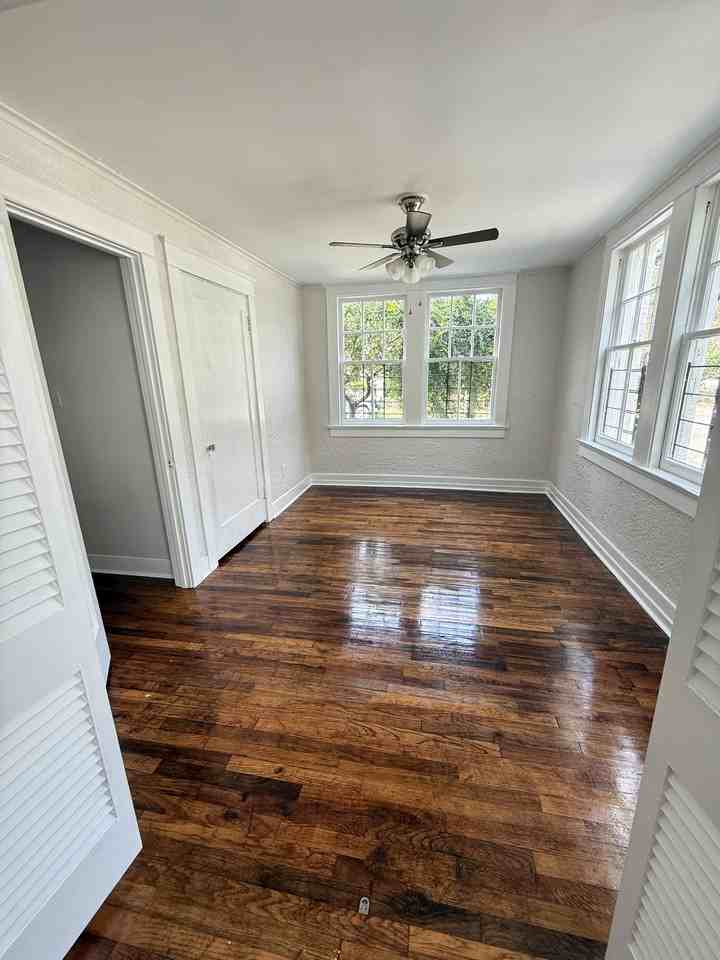 3300 Prytania - Photo 2 of 9