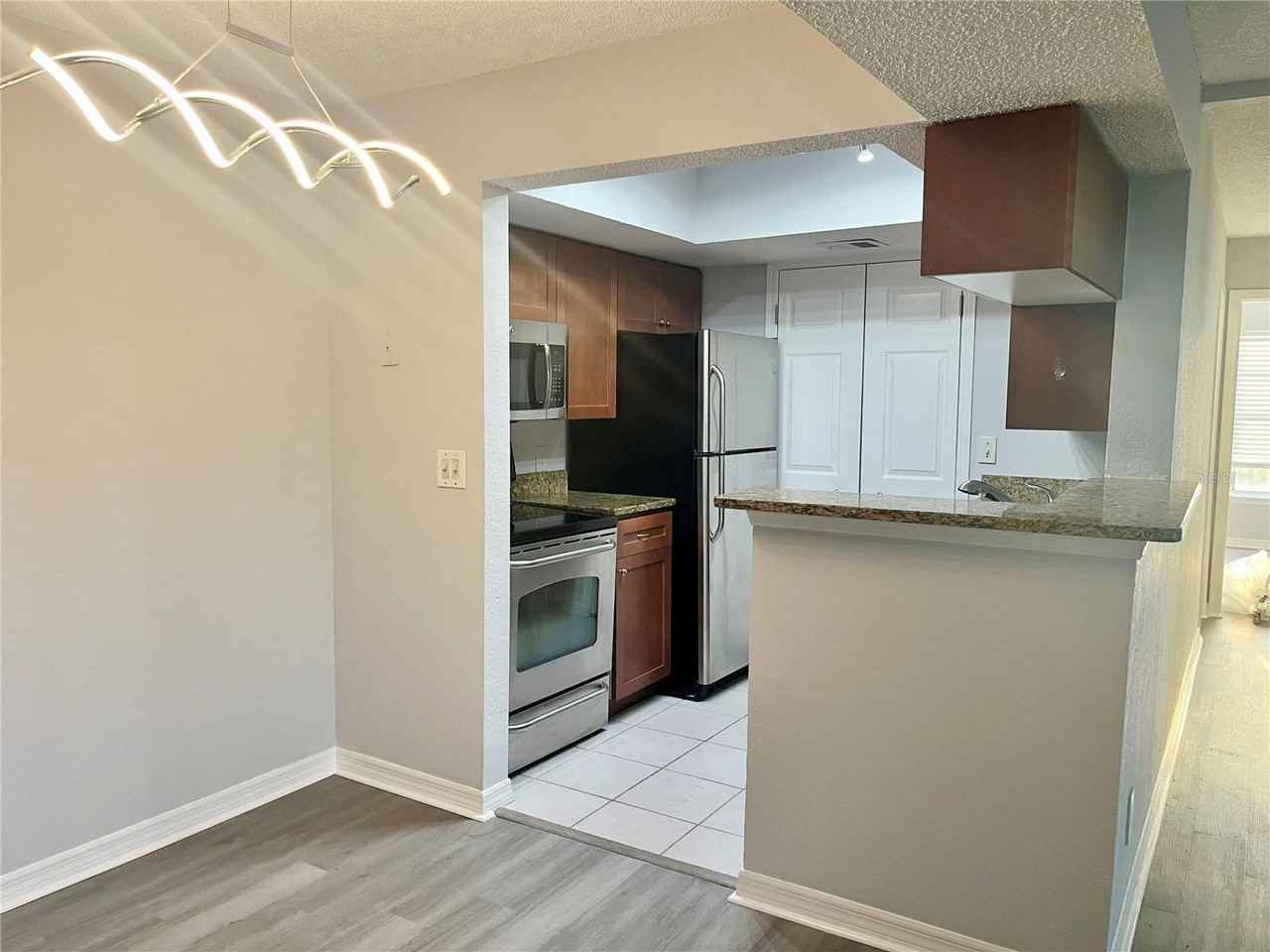 10200 Gandy Blvd N #1229 - Photo 5 of 21