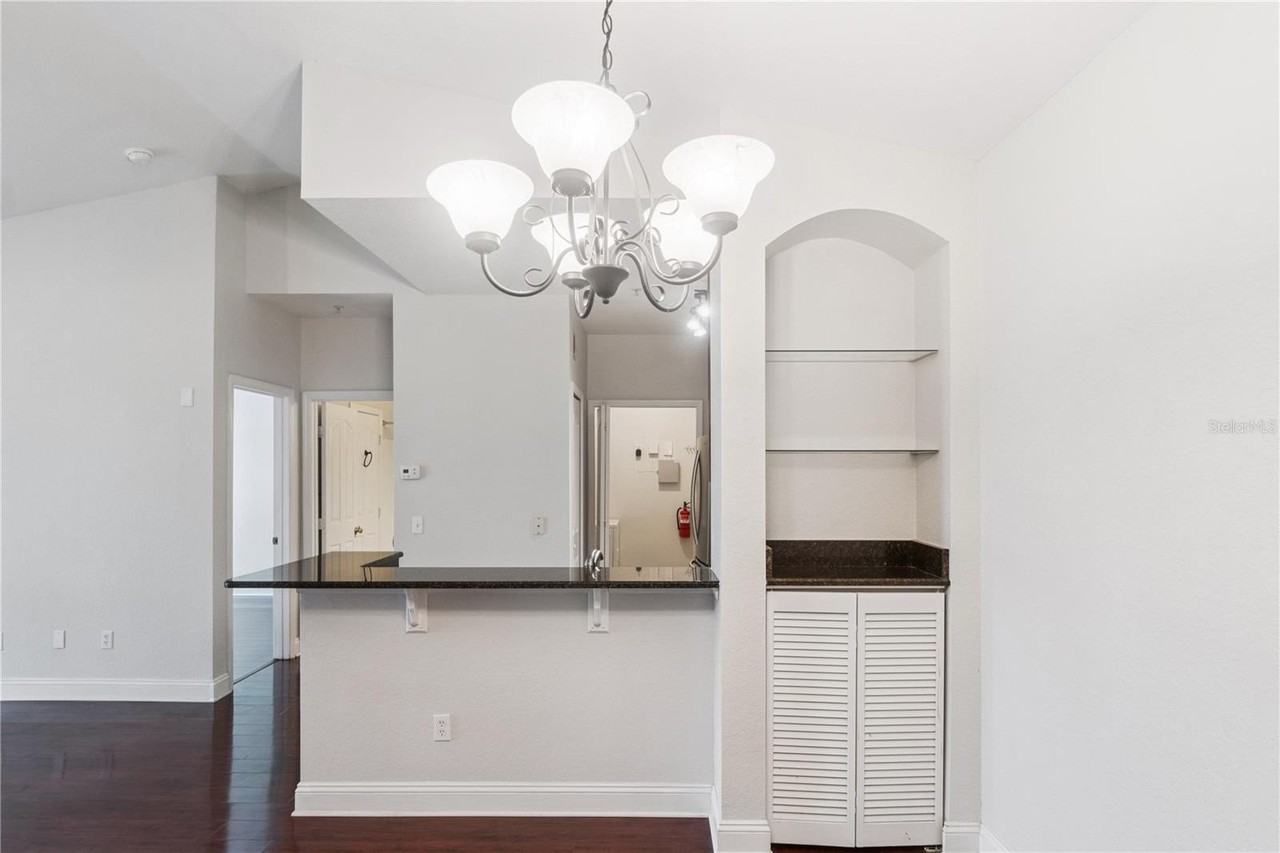 2729 Maitland Crossing Way #304 - Photo 3 of 21