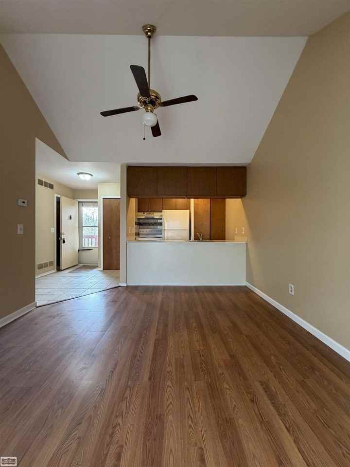 31867 Nardelli Ln - Photo 2 of 9