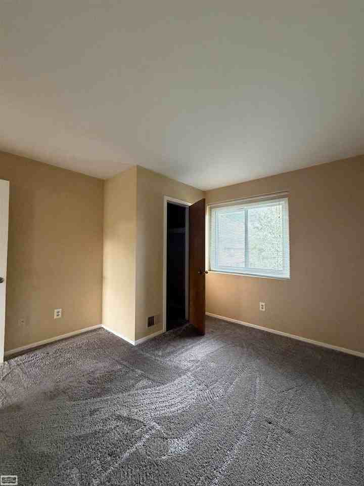 31867 Nardelli Ln - Photo 6 of 9